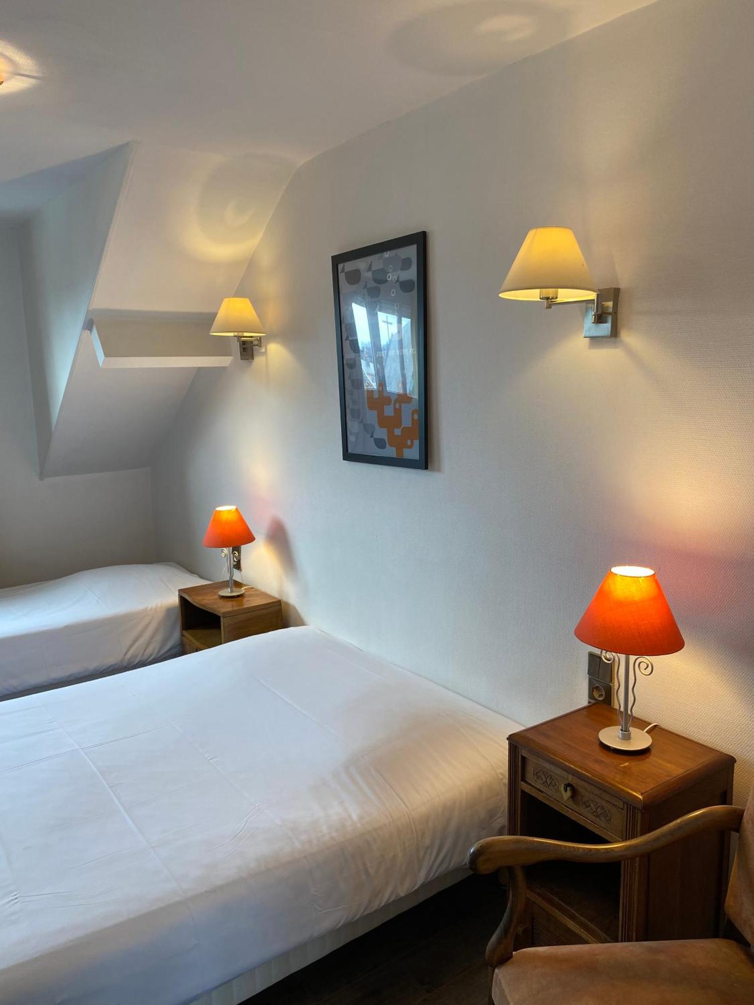 Hotel Restaurant L'Annexe แซ็ง-วาเลรี-อ็อง-คู ภายนอก รูปภาพ